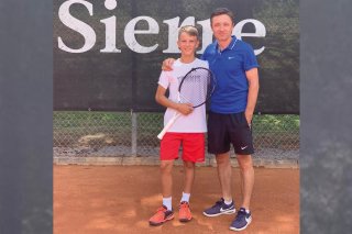 Stefan Djordjevic, aux côtés de son entraîneur et papa, Vladan Djordjevic.